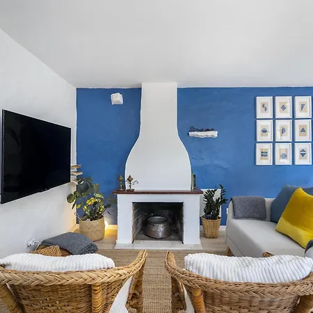 Whome Wilderness Escape: Secluded Haven For Remote Work