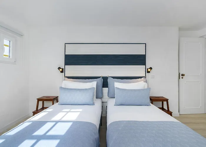 Vakantiehuis Whome Wilderness Escape: Secluded Haven For Remote Work